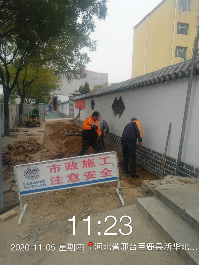 af713e5cc4c23cfbe7dec9f568b9333.jpg
