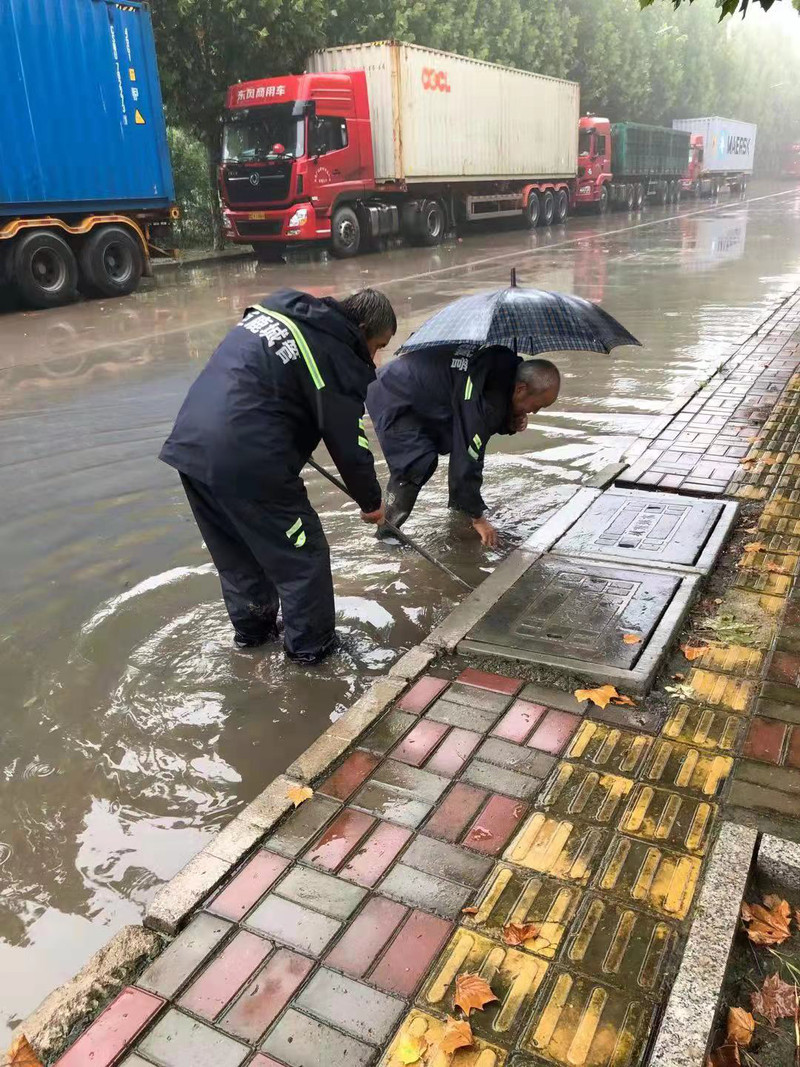 雨中4.jpg