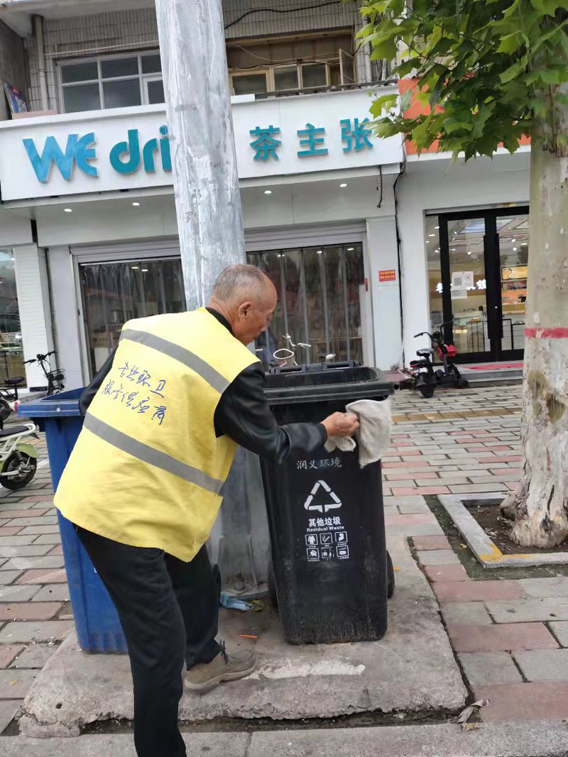 雨后环卫3.jpg